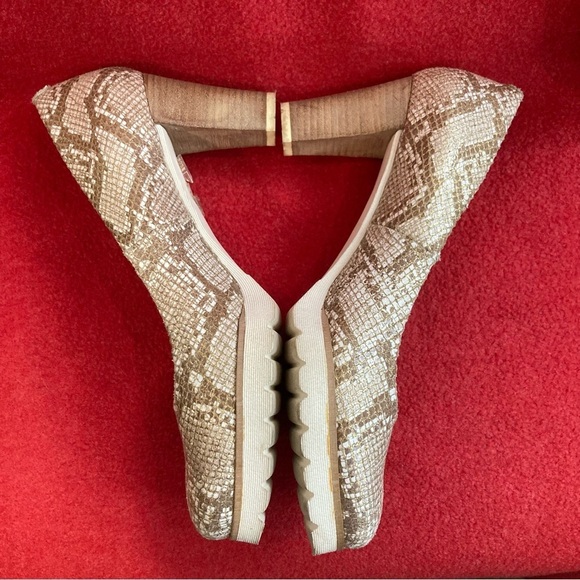 GADEA Sz 40 Snake Golden Rubber Sporty Sole Comfort Made in Spain 3” Heels Shoes - Picture 7 of 12